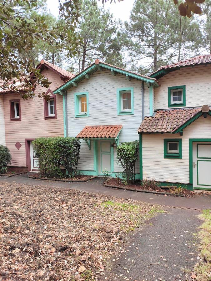 Un Nid Dans La Pinede Villa Lacanau Exterior foto